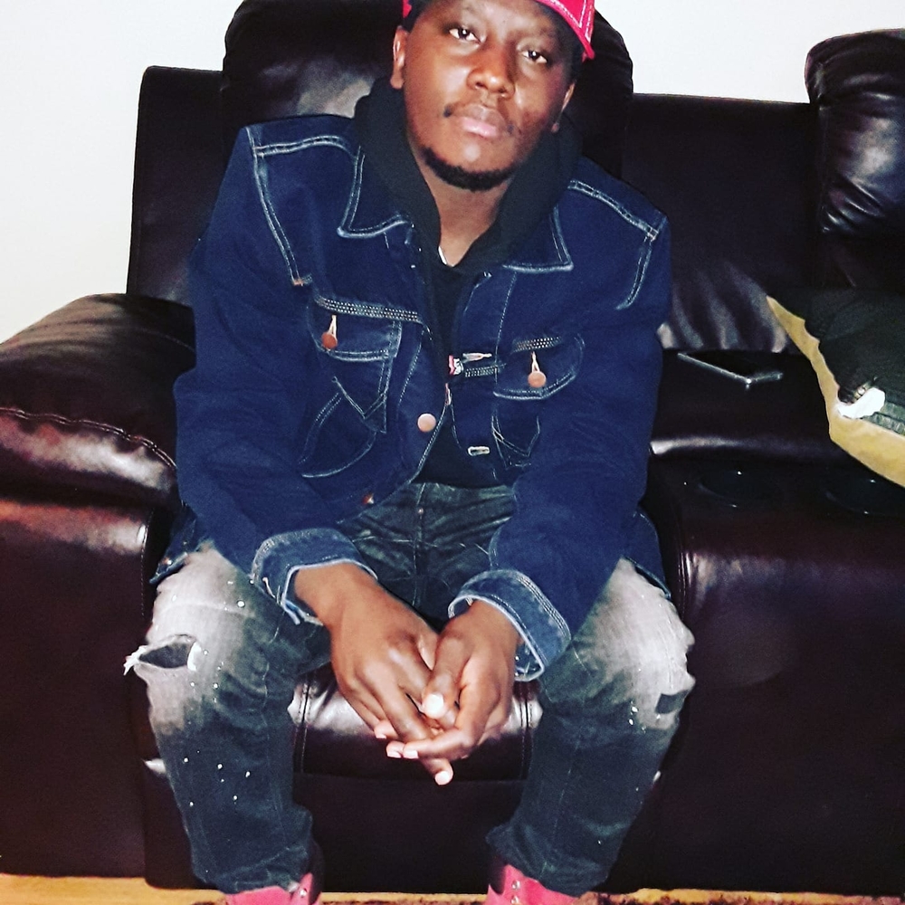 Meet your Posher, Christian